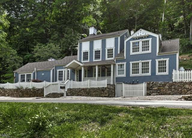 Property at 7 Union School House Rd, Mendham Twp., NJ 07945-2509, 4 beds, 3.5 baths