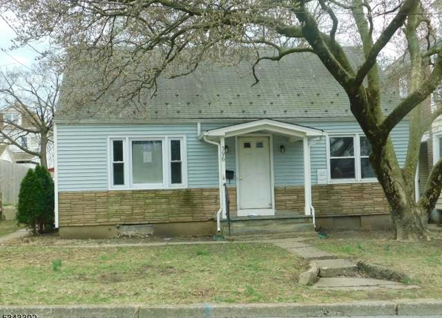 Property at 396 Center St, Phillipsburg Town, NJ 08865-3335, 4 beds, 1 bath