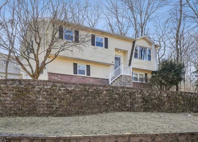 Property at 35 Fordham Trl, Hopatcong Boro, NJ 07843-1720, 3 beds, 2 baths