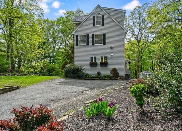 Property at 495 Lake Shore Dr, West Milford Twp., NJ 07421-1321, 3 beds, 2 baths