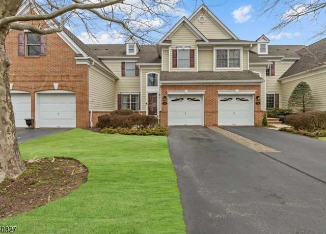 Property at 31 Chestnut Ct, Cedar Grove Twp., NJ 07009-1174, 3 beds, 2.5 baths