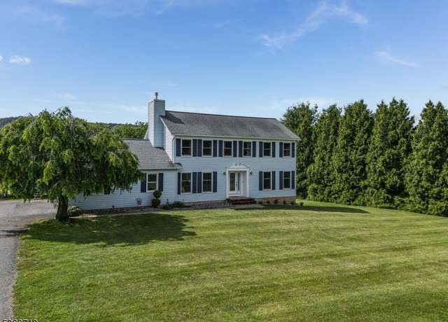 Property at 76 Stewartsville, Franklin Twp., NJ 08886-3137, 4 beds, 2.5 baths