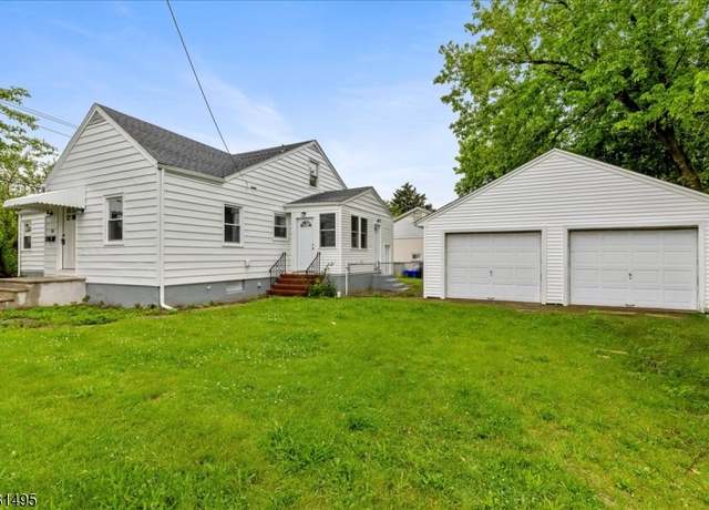 Property at 20 Beekman St, Manville Boro, NJ 08835-2346, 3 beds, 1 bath