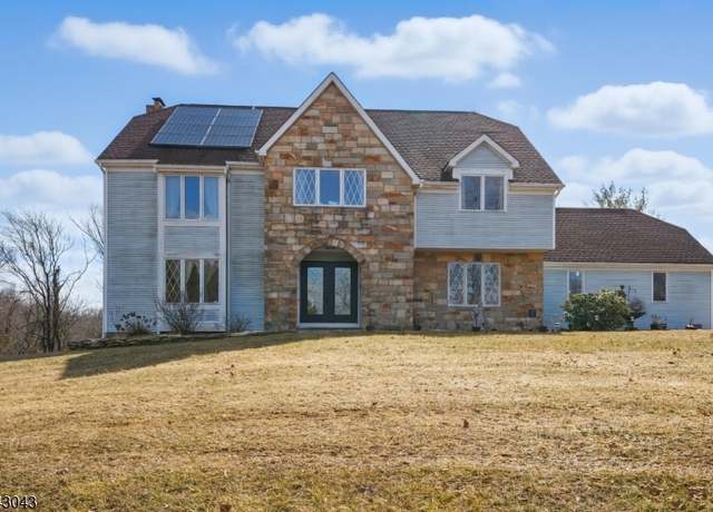 Property at 16 Ridge Ln, Blairstown Twp., NJ 07825-2101, 4 beds, 3.5 baths
