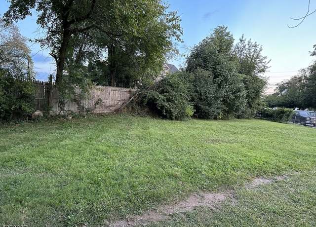 Property at 667 S 2Nd St, Plainfield City, NJ 07060-1014