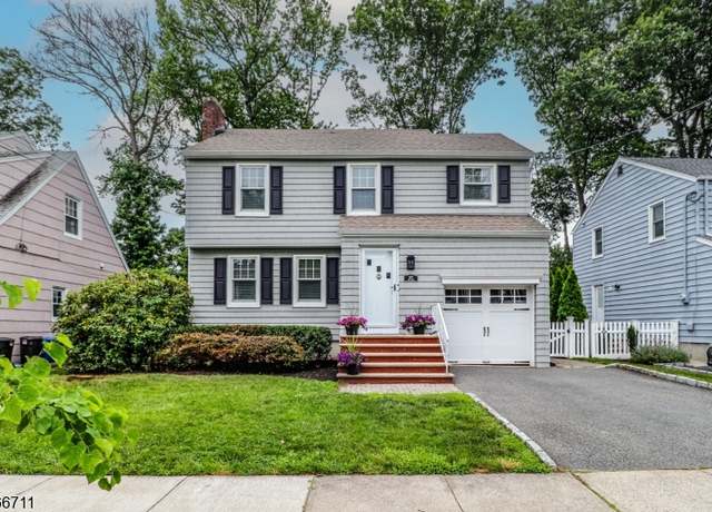 Property at 107 Oak Ln, Cranford Twp., NJ 07016-2039, 3 beds, 2 baths