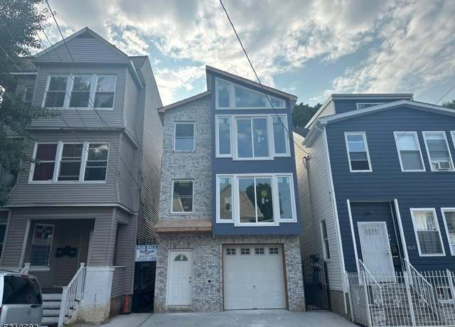 Property at 867 S 18th St, Newark City, NJ 07108-1134, 6 beds, 4.5 baths