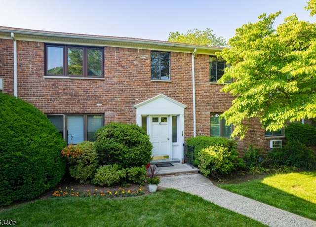 Property at 93A Troy Dr Unit A, Springfield Twp., NJ 07081-2045, 1 bed, 1 bath