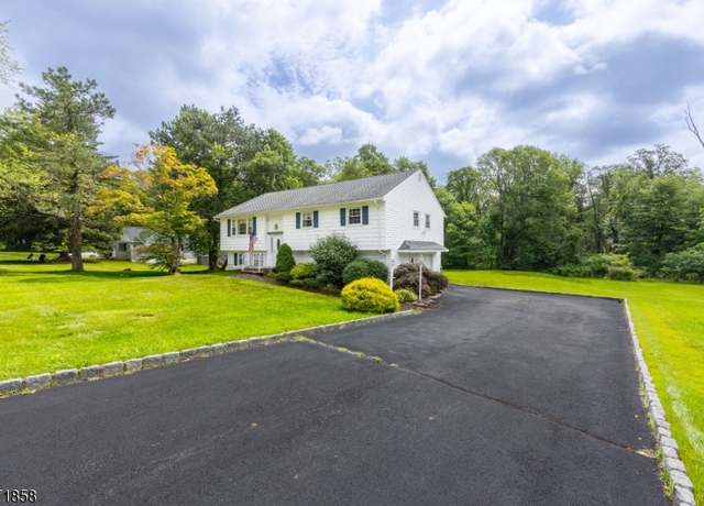 Property at 243 Dover Chester Rd, Randolph Twp., NJ 07869, 4 beds, 3 baths