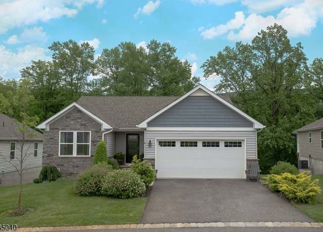 Property at 8 Devon Ct, Hardyston Twp., NJ 07419-1537, 3 beds, 2 baths