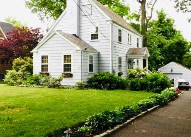 Property at 537 Summit Ave, Maplewood Twp., NJ 07040-1310, 4 beds, 2.5 baths