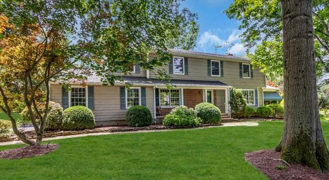 Photo of 264 White Oak Ridge Rd, Bridgewater, NJ 08807-1532