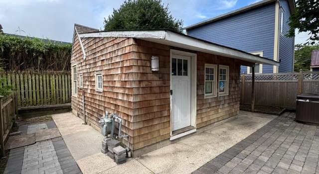 Photo of 1247 Washington St Unit B, Cape May, NJ 08204-1740