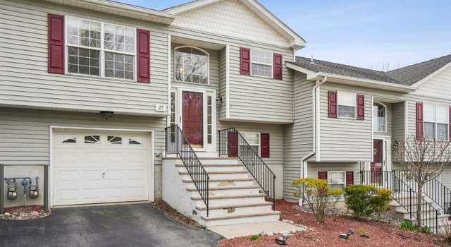 Photo of 27 Oak Point Dr, Hamburg Boro, NJ 07419-1270
