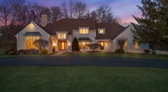 Photo of 17 Beacon Hill Dr, Chester Twp., NJ 07930-3001
