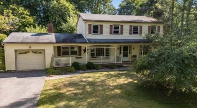 Photo of 24 Crestmore St, Califon, NJ 07830-4363
