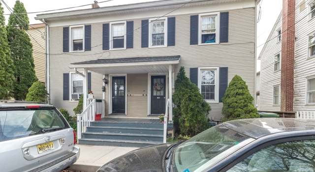 Photo of 11 S Harrison St, Frenchtown Boro, NJ 08825-1203