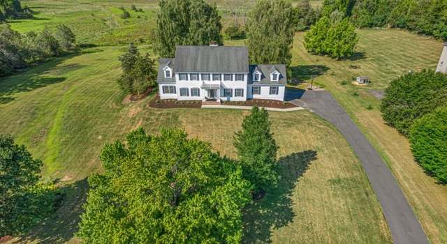 Photo of 19 Cedar Ridge Rd, Lafayette Twp., NJ 07848-2410