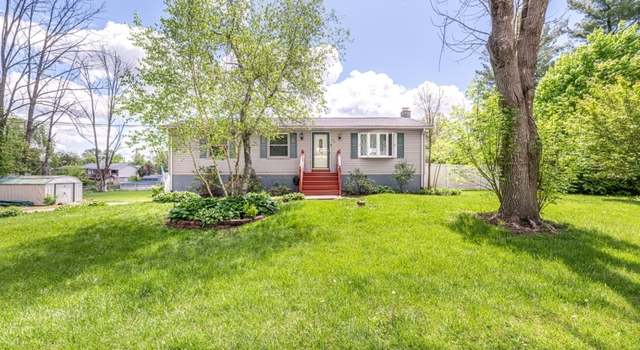 Photo of 28 Zinnia Dr, Vernon Twp., NJ 07418-1629