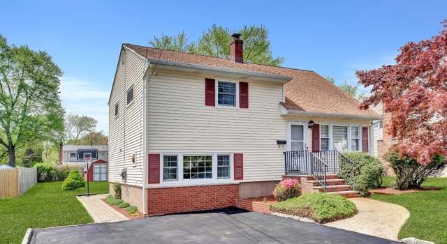 Photo of 7 Avonridge Rd, Raritan Boro, NJ 08869-1603