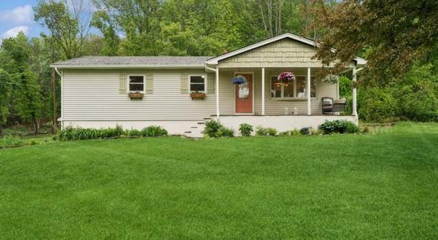 Photo of 34 Skytop Rd, Wantage Twp., NJ 07461-3628