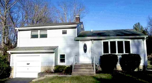 Photo of 66 Garden Ave, Franklin Twp., NJ 08823-1237