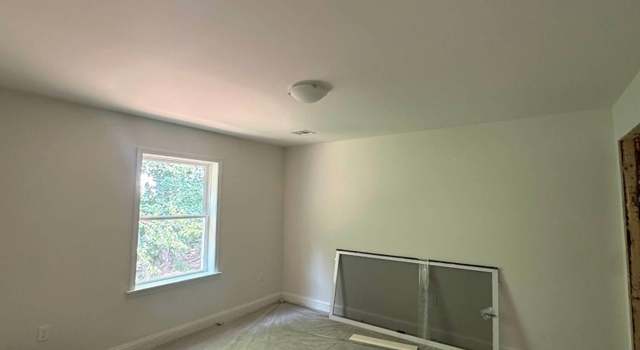 Photo of 9 Heather Hill Rd, Washington Boro, NJ 07882-4420