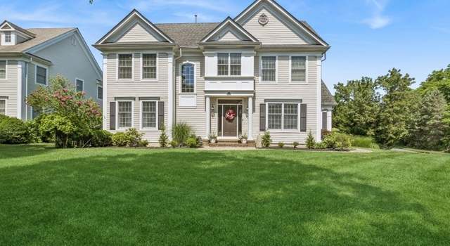 Photo of 1 Dogwood Ct, Bernardsville, NJ 07924-2809