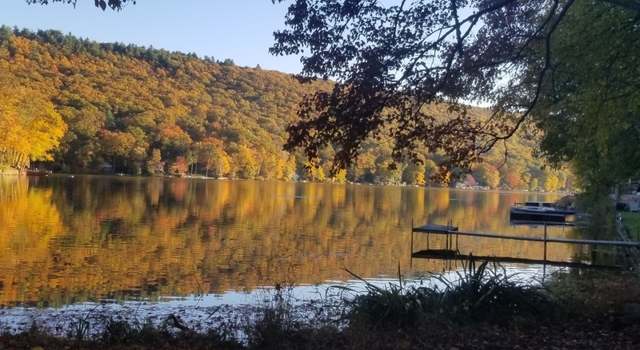Photo of 31 E Shore Trl, Sandyston Twp., NJ 07826-5018