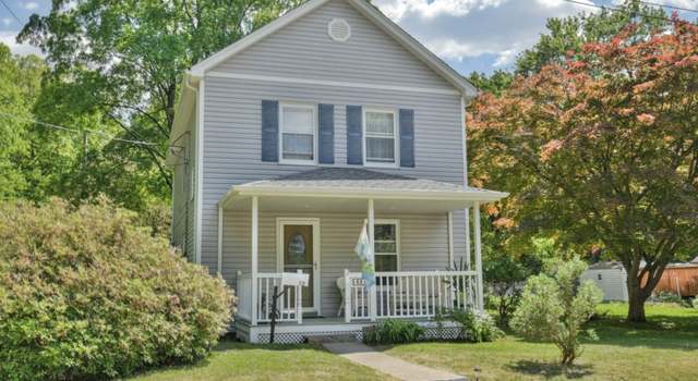 Photo of 32 Whistler Pl, Haskell, NJ 07420-1220