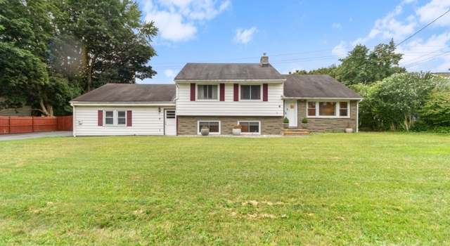 Photo of 6 Barry Ln, Newton Town, NJ 07860-1905