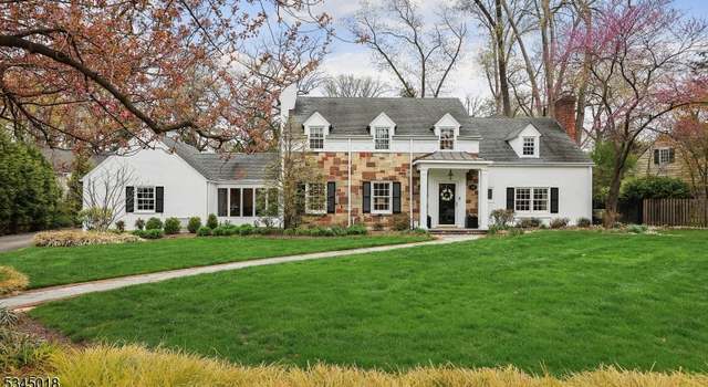 Photo of 18 Bennett Pl, Westfield Town, NJ 07090-2311