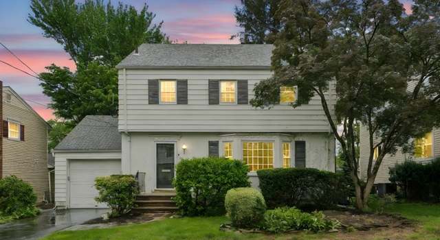 Photo of 8 Pine Tree Ter, Madison Boro, NJ 07940-2312