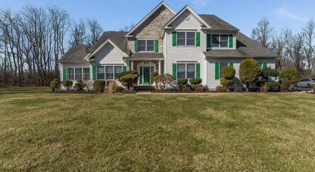 Photo of 101 Bradford Ln, Greenwich Twp., NJ 08804-4003