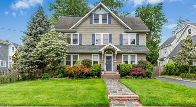 Photo of 520 Dorian Ct, Westfield Town, NJ 07090-3336