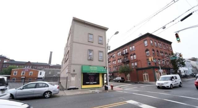 Photo of 331 Straight St, Paterson City, NJ 07501-1928