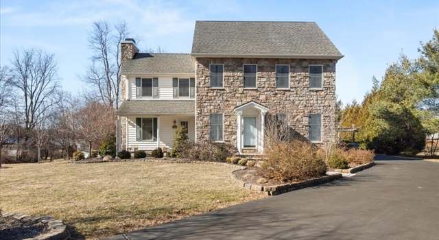 Photo of 124 North St, Bloomsbury Boro, NJ 08804-3093