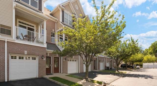 Photo of 206 River Pl, Butler Boro, NJ 07405-1086