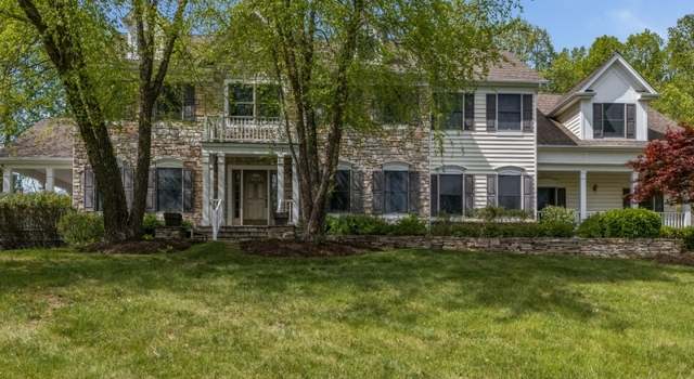 Photo of 4 Foxwood Ln, Milford, NJ 08848-2169