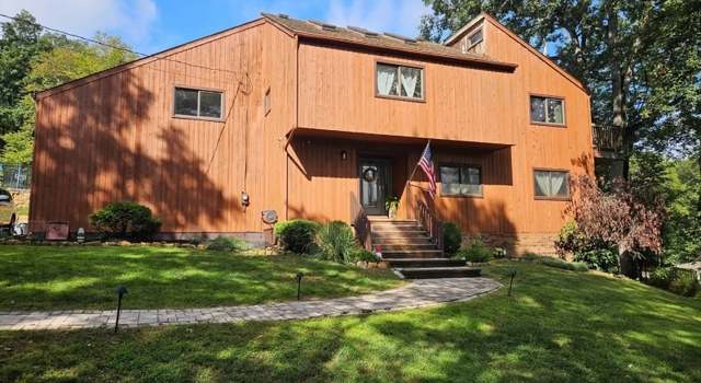 Photo of 147 Beacon Hill Rd, Washington Twp., NJ 07830