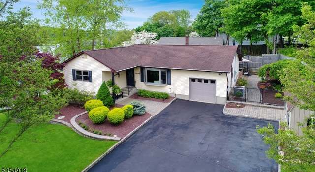 Photo of 12 Johnson Ave, Hopatcong Boro, NJ 07843-1341
