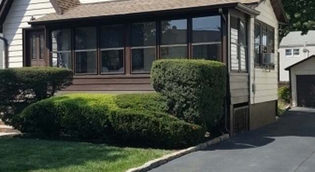 Photo of 353 Sanford Ave, Hillside Twp., NJ 07205-2724