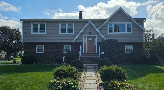 Photo of 275 High St, South Bound Brook Boro, NJ 08880-1134
