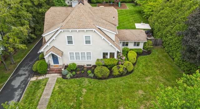 Photo of 333 Woodland Rd, Madison Boro, NJ 07940-2528