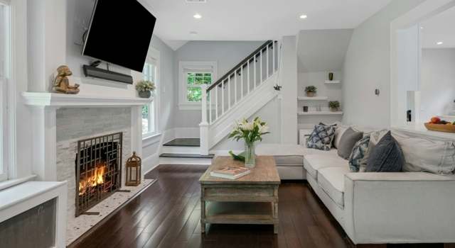 Photo of 104 Pollard Rd, Mountain Lakes Boro, NJ 07046-1652