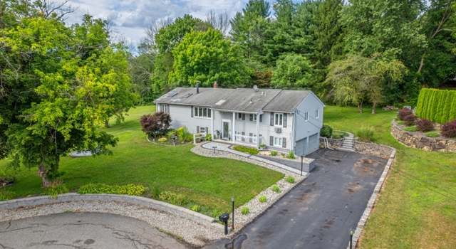 Photo of 50 Post Pl, West Milford Twp., NJ 07435-1637