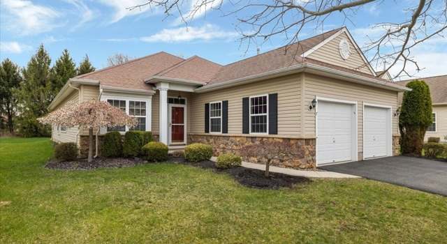 Photo of 7 Avalon Ct, Franklin Twp., NJ 08873-6047