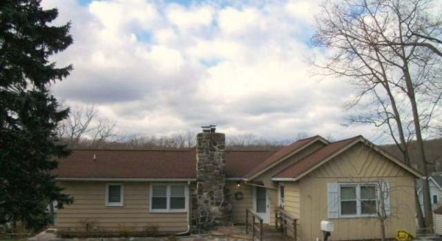 Photo of 56 Lake Shore Rd, Hardyston Twp., NJ 07460-1217