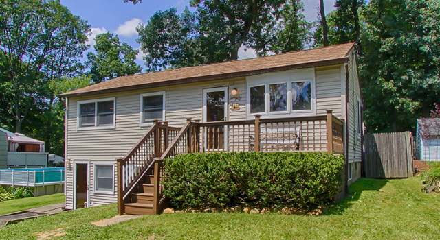 Photo of 3 Shears Rd, Hopatcong Boro, NJ 07874-2456