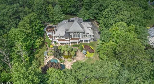 Photo of 805 W Shore Dr, Kinnelon Boro, NJ 07405-2119
